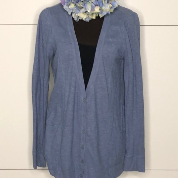 HOLISTIA Lightweight Blue Button Down Card… - Picture 1 of 6